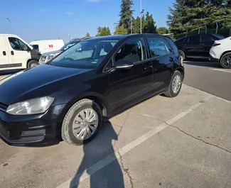 Noleggio Volkswagen Golf 7. Auto Economica, Comfort per il noleggio in Bulgaria ✓ Cauzione di Deposito di 100 EUR ✓ Opzioni assicurative RCT, CDW, SCDW, FDW, Furto, All'estero, Giovane, Senza deposito.