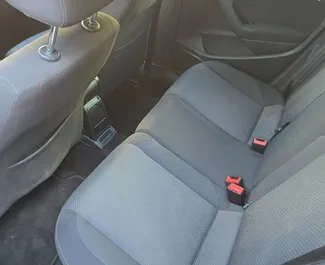 Noleggio Volkswagen Polo. Auto Economica per il noleggio in Bulgaria ✓ Cauzione di Deposito di 100 EUR ✓ Opzioni assicurative RCT, CDW, SCDW, FDW, Furto, All'estero, Giovane, Senza deposito.