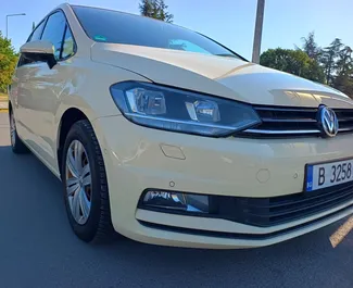 Motore Diesel da 2,0L di Volkswagen Touran 2018 per il noleggio a Burgas.