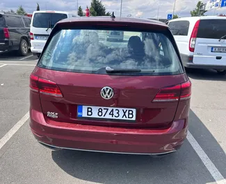 Volkswagen Golf Sportsvan 2021 con sistema A trazione anteriore, disponibile a Burgas.