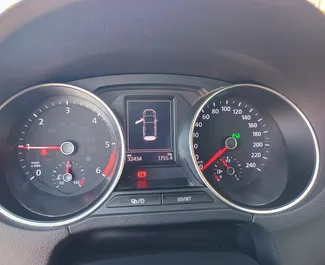 Volkswagen Polo 2019 disponibile per il noleggio a Burgas, con limite di chilometraggio di 200 km/giorno.