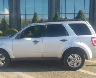 Motore Benzina da 2,5L di Ford Escape 2012 per il noleggio a Tbilisi.