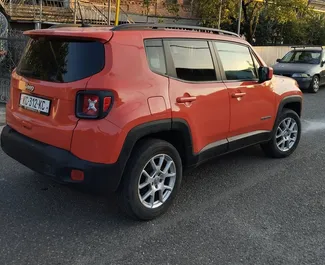 Motore Benzina da 2,4L di Jeep Renegade 2021 per il noleggio a Kutaisi.
