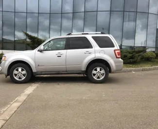 Noleggio auto Ford Escape 2012 in Georgia, con carburante Ibrido e 170 cavalli di potenza ➤ A partire da 70 GEL al giorno.