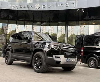 Noleggio Land Rover Defender. Auto Comfort, Premium, SUV per il noleggio in Georgia ✓ Cauzione di Deposito di 1350 GEL ✓ Opzioni assicurative RCT, CDW, SCDW.