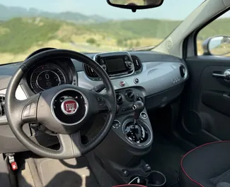 Fiat 500 2020 con sistema A trazione anteriore, disponibile a Tbilisi.