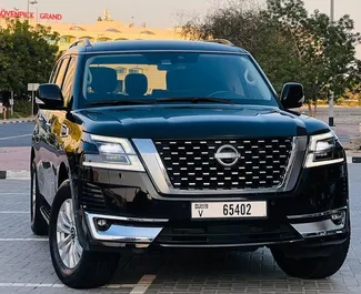 Vista frontale di un noleggio Nissan Patrol a Dubai, Emirati Arabi Uniti ✓ Auto #14512. ✓ Cambio Automatico TM ✓ 0 recensioni.