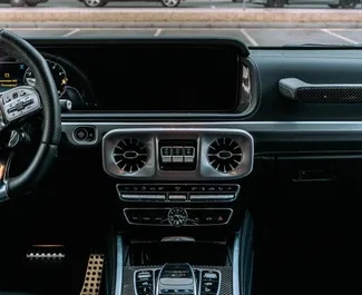 Noleggio auto Mercedes-Benz G63 AMG #14506 Automatico a Dubai, dotata di motore 4,4L ➤ Da Lasha negli Emirati Arabi Uniti.