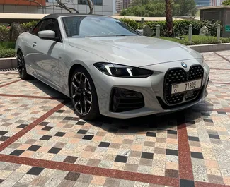 Noleggio auto BMW 430 M Sport Cabrio 2025 negli Emirati Arabi Uniti, con carburante Benzina e 360 cavalli di potenza ➤ A partire da 480 AED al giorno.