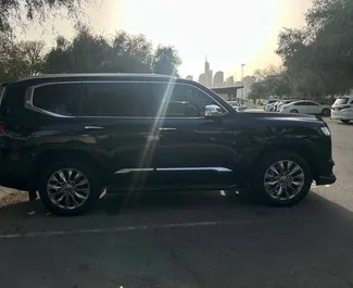 Noleggio auto Toyota Land Cruiser 300 2024 negli Emirati Arabi Uniti, con carburante Benzina e 409 cavalli di potenza ➤ A partire da 480 AED al giorno.
