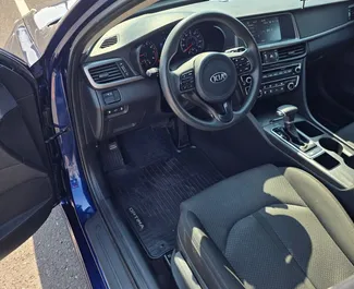 Noleggio Kia Optima. Auto Comfort, Premium per il noleggio in Armenia ✓ Cauzione di Deposito di 390 USD ✓ Opzioni assicurative RCT, CDW, FDW.