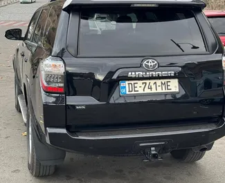 Noleggio auto Toyota 4 Runner 2024 in Georgia, con carburante Benzina e 100 cavalli di potenza ➤ A partire da 270 GEL al giorno.
