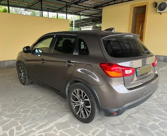 Mitsubishi Outlander Sport 2017 disponibile per il noleggio a Tbilisi, con limite di chilometraggio di illimitato.