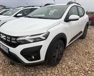 Noleggio Dacia Sandero Stepway. Auto Economica, Comfort, Crossover per il noleggio in Albania ✓ Cauzione di Senza deposito ✓ Opzioni assicurative RCT, CDW, SCDW, FDW, Furto, All'estero, Giovane.