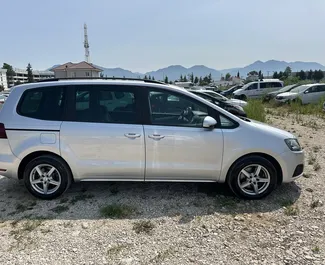 Noleggio auto SEAT Alhambra 2017 in Albania, con carburante Diesel e  cavalli di potenza ➤ A partire da 40 EUR al giorno.