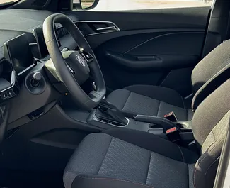 Noleggio auto MG 3 2024 negli Emirati Arabi Uniti, con carburante Benzina e 160 cavalli di potenza ➤ A partire da 110 AED al giorno.