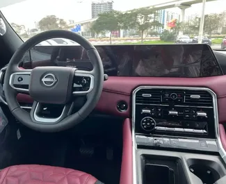 Vista frontale di un noleggio Nissan Patrol a Dubai, Emirati Arabi Uniti ✓ Auto #5994. ✓ Cambio Automatico TM ✓ 0 recensioni.