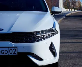 Motore Benzina da 2,5L di Kia K5 2020 per il noleggio ad Almaty.