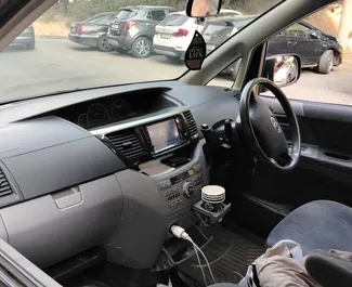 Noleggio Toyota Noah. Auto Comfort, Monovolume per il noleggio in Georgia ✓ Cauzione di Senza deposito ✓ Opzioni assicurative RCT, CDW.