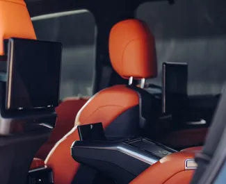 Motore Benzina da 3,5L di Lexus LX600 2023 per il noleggio a Tbilisi.