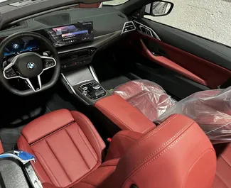 Noleggio auto BMW 420i Cabrio 2025 negli Emirati Arabi Uniti, con carburante Benzina e 350 cavalli di potenza ➤ A partire da 450 AED al giorno.