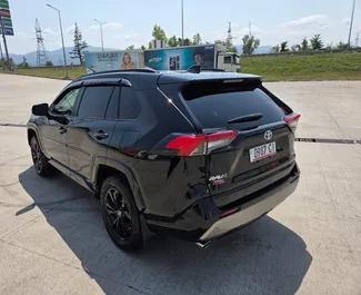 Noleggio Toyota Rav4. Auto Comfort, SUV, Crossover per il noleggio in Georgia ✓ Cauzione di Senza deposito ✓ Opzioni assicurative RCT, FDW, Furto, Senza deposito.