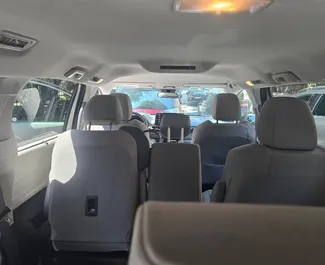 Noleggio Toyota Sienna. Auto Comfort, Monovolume per il noleggio in Georgia ✓ Cauzione di Senza deposito ✓ Opzioni assicurative RCT, FDW, Furto, Senza deposito.