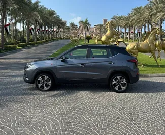 Noleggio auto JAC JS4 #11301 Automatico a Dubai, dotata di motore 1,5L ➤ Da Andry negli Emirati Arabi Uniti.