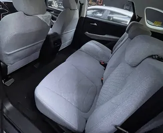 Motore Benzina da 1,6L di Chevrolet Captiva 2026 per il noleggio a Dubai.