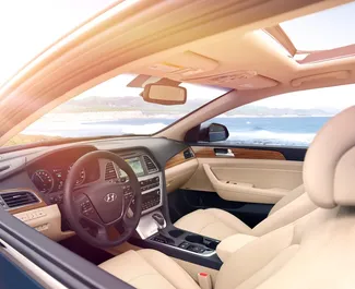 Noleggio auto Hyundai Sonata 2015 in Azerbaigian, con carburante Benzina e 170 cavalli di potenza ➤ A partire da 70 AZN al giorno.