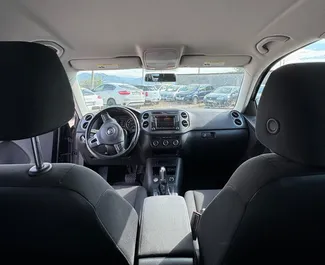 Motore Benzina da 2,0L di Volkswagen Tiguan 2017 per il noleggio a Tirana.