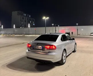 Noleggio Volkswagen Passat. Auto Comfort, Premium per il noleggio in Albania ✓ Cauzione di Deposito di 100 EUR ✓ Opzioni assicurative RCT, All'estero.