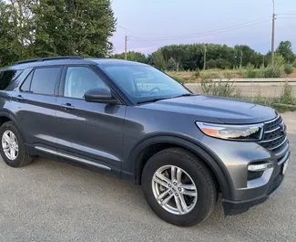 Motore Benzina da 2,3L di Ford Explorer 2022 per il noleggio a Minsk.