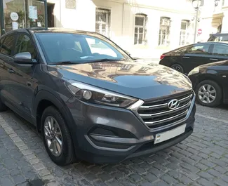Vista frontale di un noleggio Hyundai Tucson a Baku, Azerbaigian ✓ Auto #11976. ✓ Cambio Automatico TM ✓ 0 recensioni.