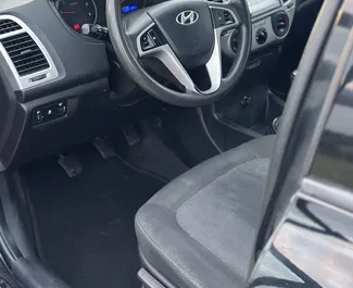 Noleggio auto Hyundai i20 #14824 Automatico all'aeroporto di Tirana, dotata di motore 1,4L ➤ Da Vilson in Albania.