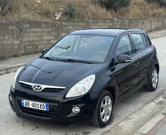 Noleggio auto Hyundai i20 2012 in Albania, con carburante Diesel e  cavalli di potenza ➤ A partire da 15 EUR al giorno.