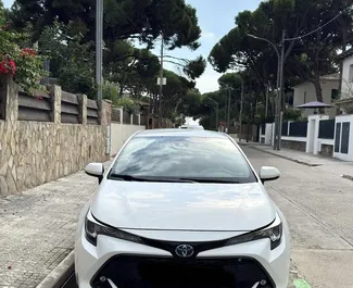 Noleggio auto Toyota Corolla 2020 in Spagna, con carburante Ibrido e 120 cavalli di potenza ➤ A partire da 50 EUR al giorno.
