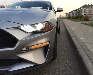 Noleggio auto Ford Mustang Coupe 2020 in Bielorussia, con carburante Benzina e 317 cavalli di potenza ➤ A partire da 72 USD al giorno.