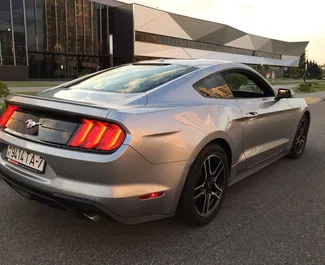 Noleggio Ford Mustang Coupe. Auto Premium, Lusso per il noleggio in Bielorussia ✓ Cauzione di Deposito di 400 USD ✓ Opzioni assicurative RCT, CDW, SCDW, Furto, Giovane.