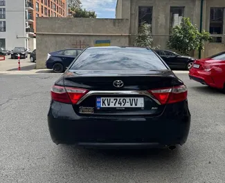 Motore Benzina da 2,0L di Toyota Camry 2017 per il noleggio a Tbilisi.