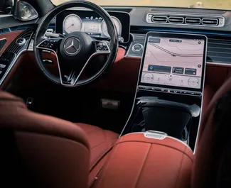 Motore Benzina da 4,0L di Mercedes-Benz S-Class Maybach 2024 per il noleggio a Tbilisi.
