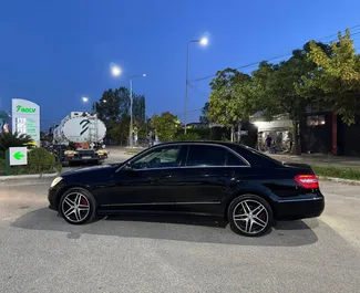 Noleggio auto Mercedes-Benz E-Class 2012 in Albania, con carburante Diesel e  cavalli di potenza ➤ A partire da 38 EUR al giorno.