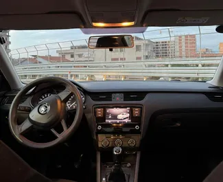 Motore Diesel da 1,6L di Skoda Octavia 2018 per il noleggio a Tirana.