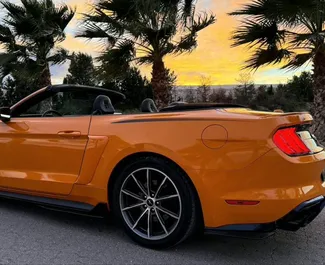 Noleggio auto Ford Mustang Cabrio 2021 in Spagna, con carburante Benzina e 317 cavalli di potenza ➤ A partire da 150 EUR al giorno.