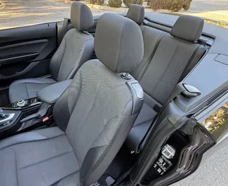 Motore Diesel da 2,0L di BMW 220d Cabrio 2019 per il noleggio ad Alicante.