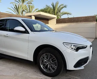 Noleggio auto Alfa Romeo Stelvio Quadrifoglio #14986 Automatico ad Alicante, dotata di motore 2,0L ➤ Da Yevheniia in Spagna.