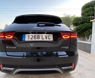 Noleggio auto Jaguar F-PACE 2022 in Spagna, con carburante Diesel e 205 cavalli di potenza ➤ A partire da 100 EUR al giorno.