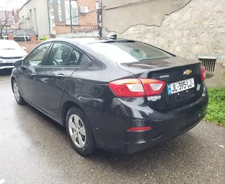 Noleggio auto Chevrolet Cruze 2018 in Georgia, con carburante Benzina e 180 cavalli di potenza ➤ A partire da 100 GEL al giorno.
