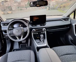 Noleggio Toyota Rav4. Auto Comfort, SUV, Crossover per il noleggio in Georgia ✓ Cauzione di Senza deposito ✓ Opzioni assicurative RCT, CDW, SCDW, Furto.