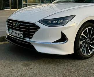 Noleggio Hyundai Sonata. Auto Comfort, Premium per il noleggio in Kazakistan ✓ Cauzione di Senza deposito ✓ Opzioni assicurative RCT, Senza deposito.